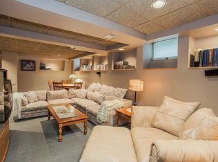 4707 Douglas Rd, Downers Grove, IL 60515