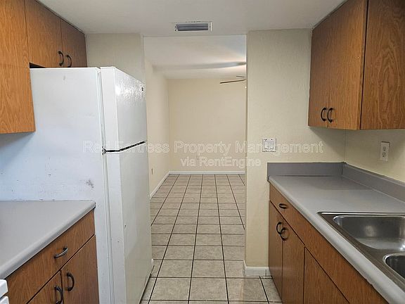 5th image of 3339 Edgewood Ave