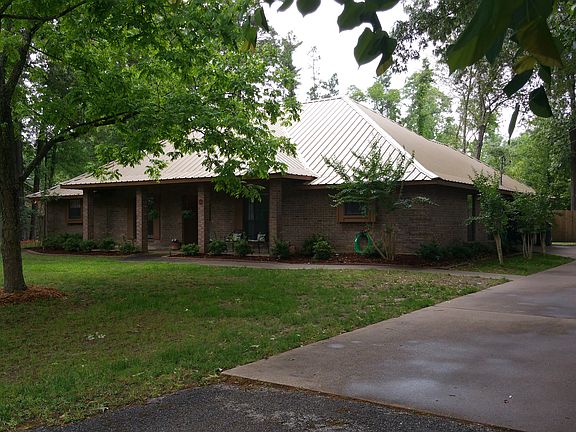 3rd image of 15516 Nell Lynn Ln