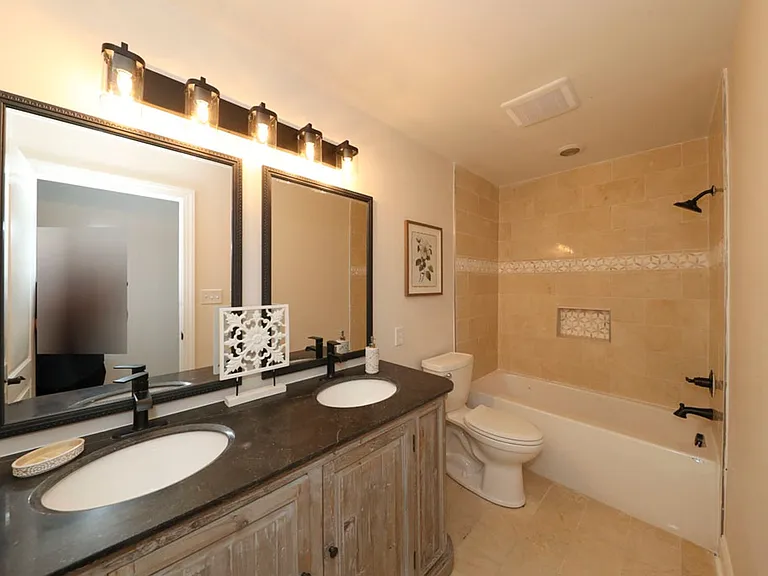 208 Fairfax Way — Photo 50