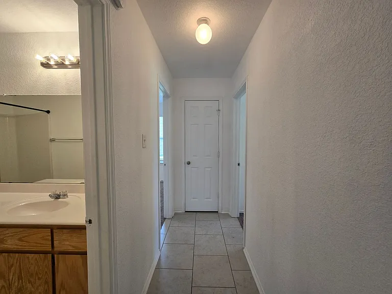 3906 Kevin Shaw Dr — Photo 14