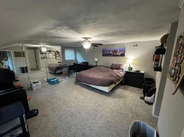 405 Poplar Hall Cir, Norfolk, VA 23502