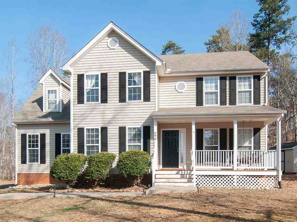 2nd image of 490 Jefferson Dr