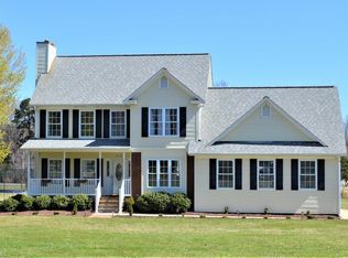 5815 Harvest Springs Dr, Greensboro, NC 27406