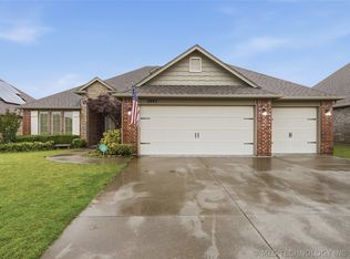 2445 S Oak Ave, Broken Arrow, OK 74012
