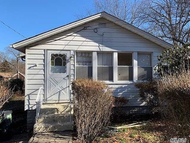 1st image of 35 Brightwaters Dr