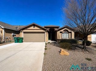 5012 W Dark Horse Rd, Hobbs, NM 88240
