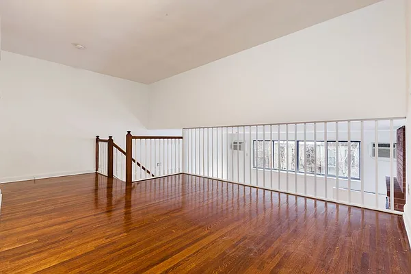 Rented by MNS Marketing | media 16