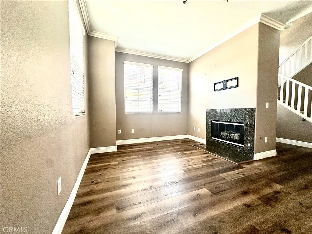 3 bed, 1662 sqft, $3,700 — Photo 3