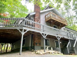 2117 Village Rd, Effort, PA 18330