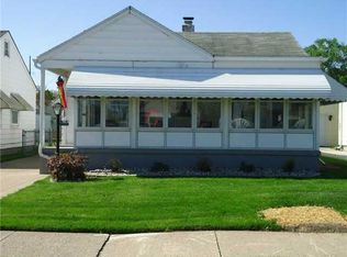 1157 Slater St, Toledo, OH 43612