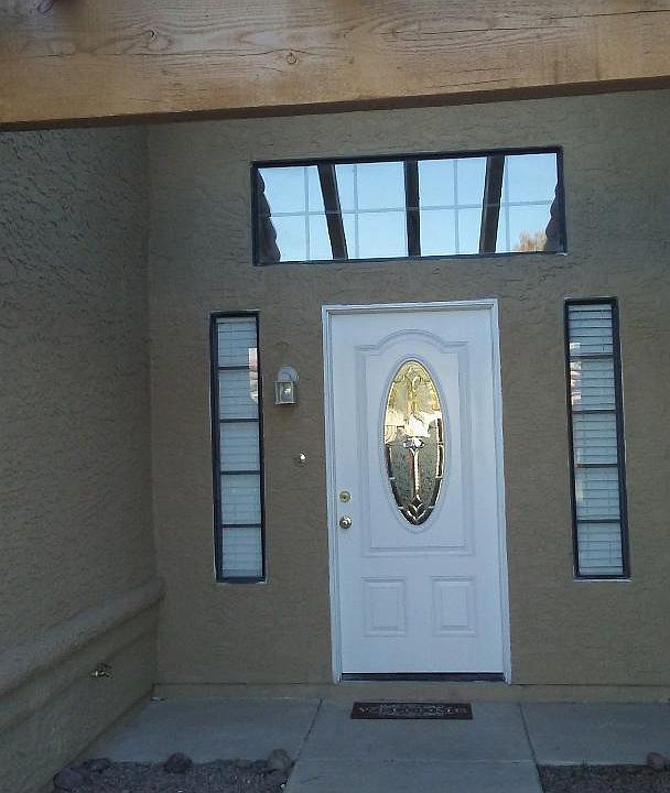 1st image of 6221 Dorchester Cir