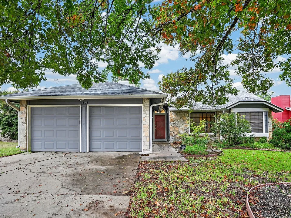 1503 Texas Oak Way