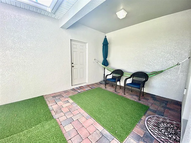 12802 Strode Ln — Photo 15