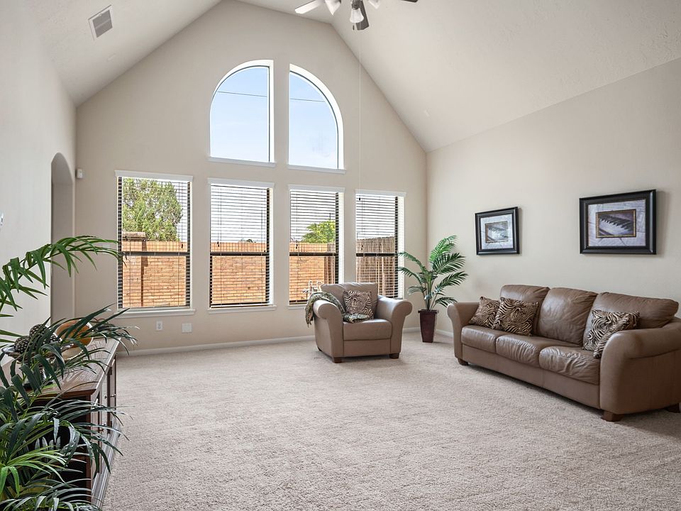 1st image of 17811 Arapaho Hill Ln