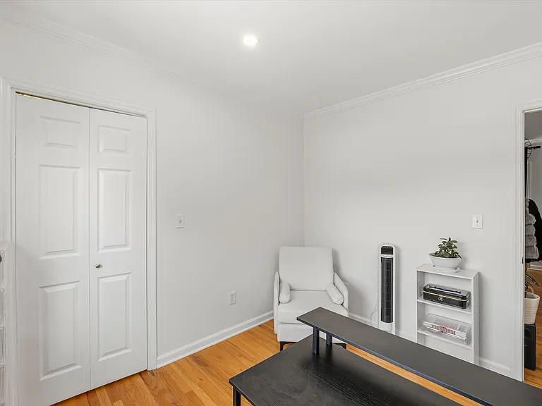 22 Chappelle St #3 — Photo 11