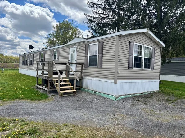 54 Fairport Rd, Delphi Falls, NY 13051