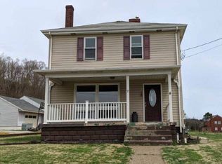 7 Walnut St, Allenport, PA 15412
