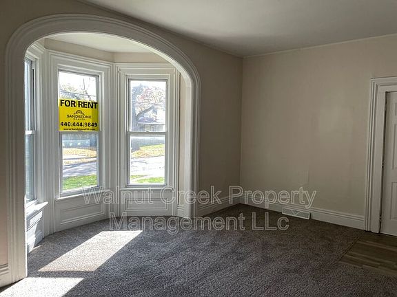 3rd image of 362 Furnace St #362