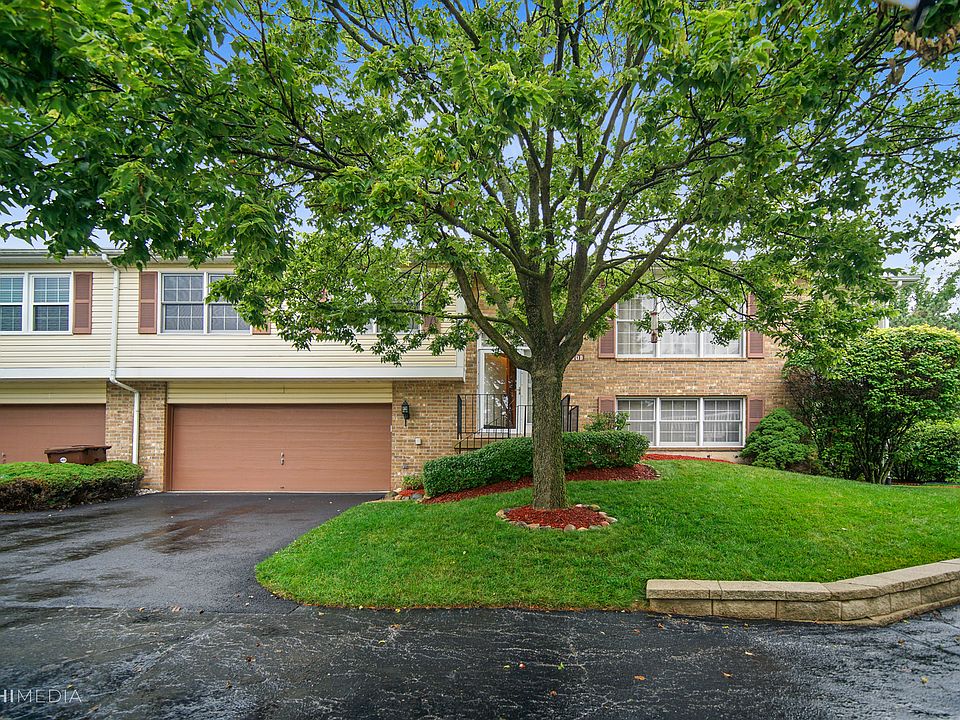 1st image of 9957 Cambridge Ct #D
