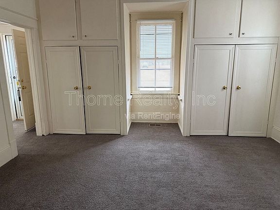 3rd image of 614 S Howell St