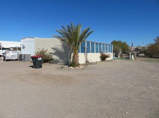 386 E Mayflower St, Quartzsite, AZ 85346