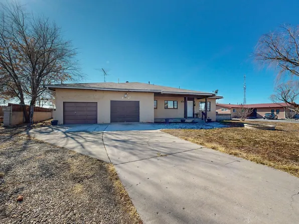 602 Valley Dr, Espanola, NM 87532