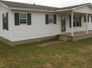 2719 Purdy Rd, Selmer, TN 38375