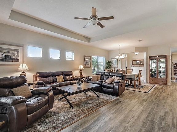 4th image of 305 Crystal Downs Ct