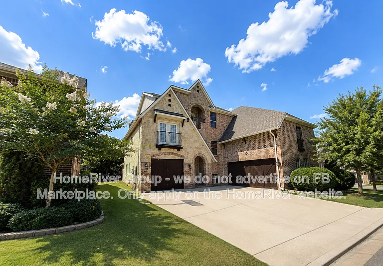 1105 Reese Way — Photo 1