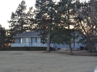 1437 Deer Rd, Abilene, KS 67410