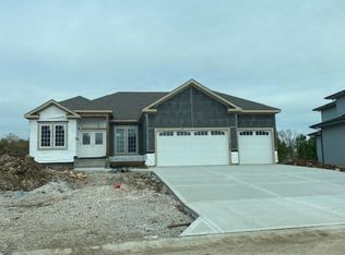 15224 W 171st Ter, Olathe, KS 66062
