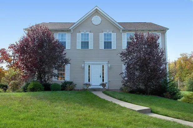 1500 Squire Ridge Dr photo 1
