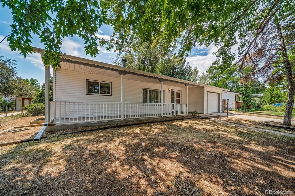2421 Tamarac Drive