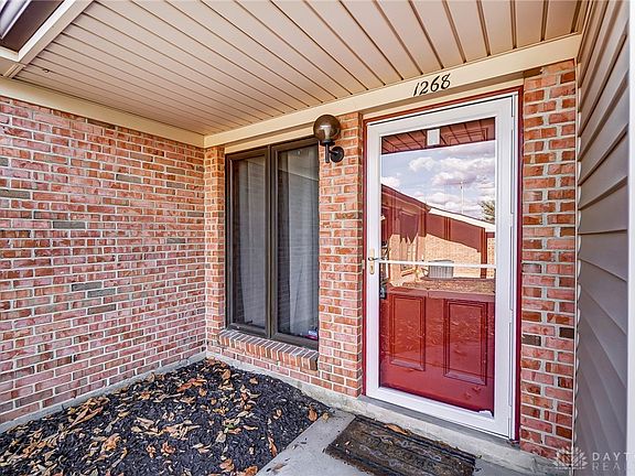4th image of 1268 Hollowbrook Dr