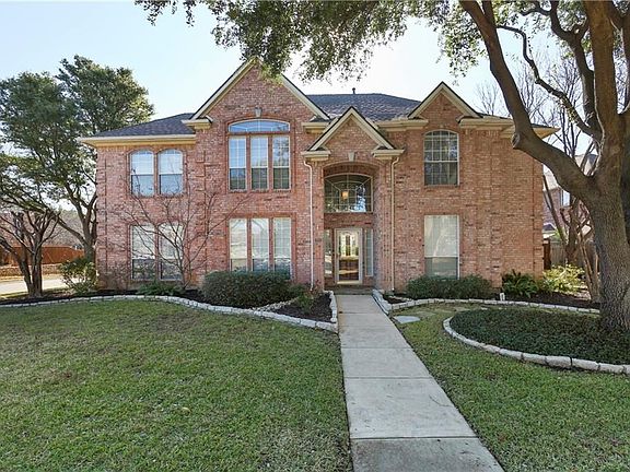 2nd image of 2801 Pond Wood Dr