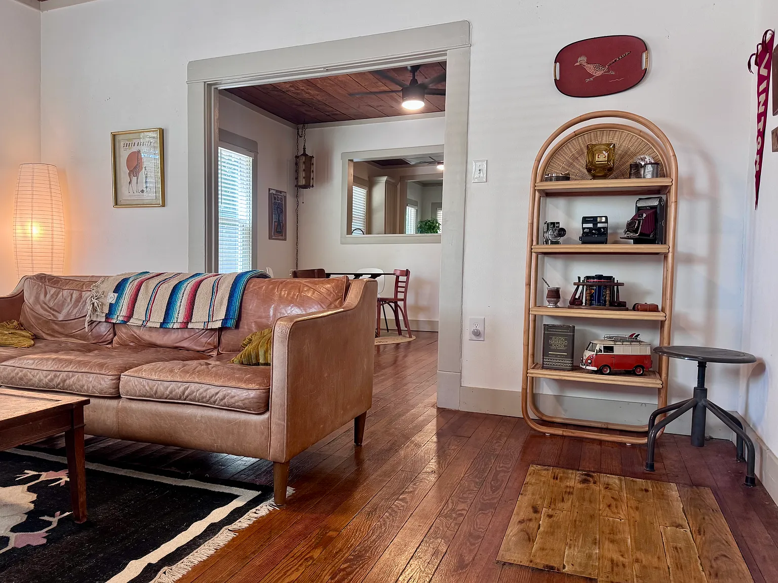 3 bed, 2.5 bath, 2250 sqft, $2,000 — Photo 3