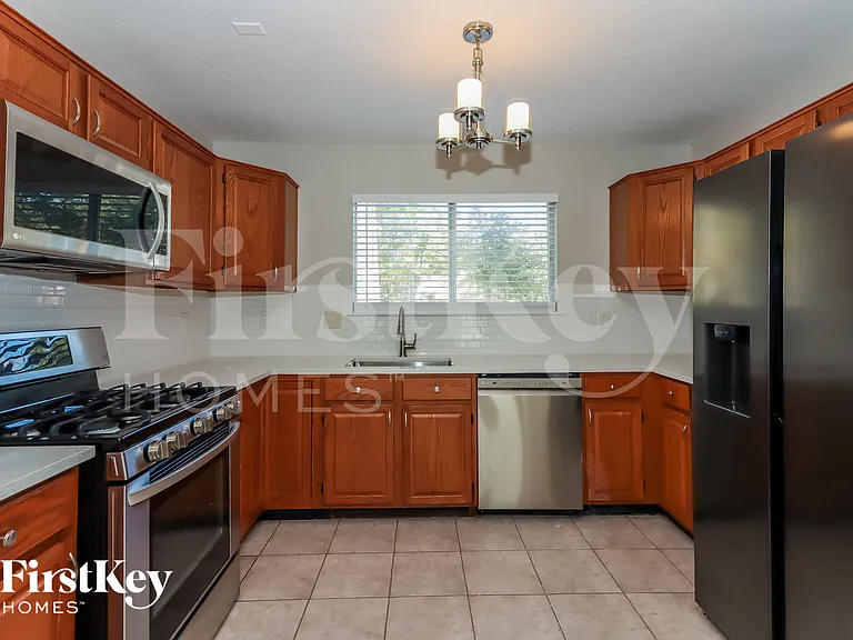 160 W Golden Arrow Cir — Photo 7