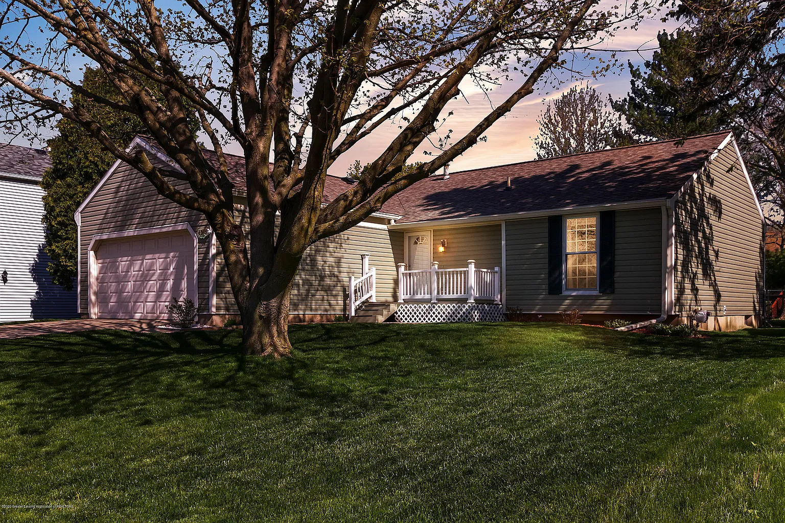4516 Wildflower Way photo 1