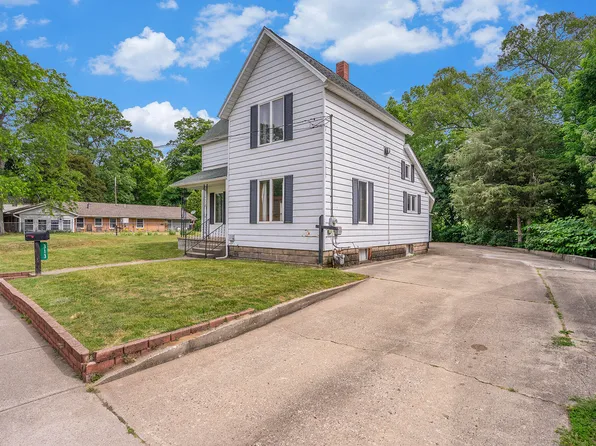 313 Bond St, Allegan, MI 49010