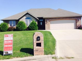 508 N Tuscany Ave, Clever, MO 65631