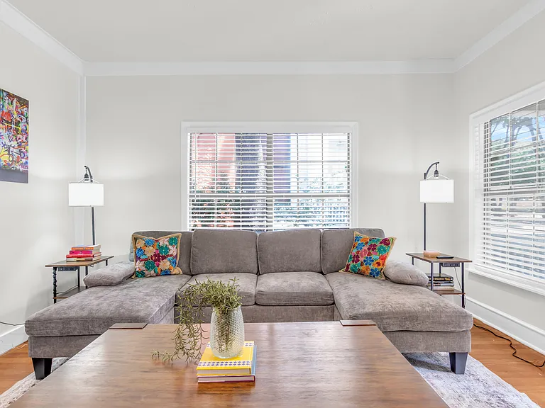 4121 Junius St #4123 — Photo 5