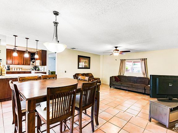 5th image of 69788 Papaya Ln