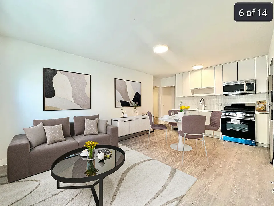 1243 S Dunsmuir Ave #2