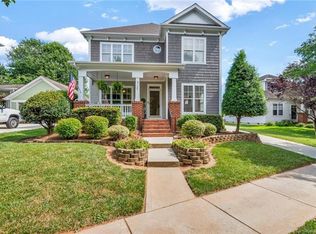 8122 Strandhill Rd, Huntersville, NC 28078