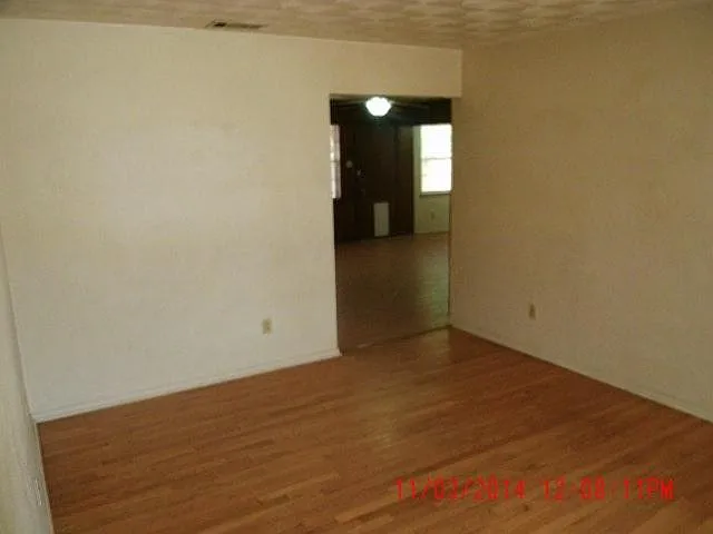 213 Caraway Dr — Photo 2