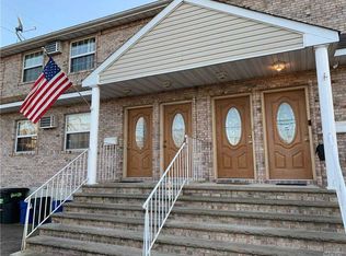 10240 163rd Dr, Jamaica, NY 11414