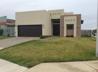 1103 Harlan St, Laredo, TX 78045