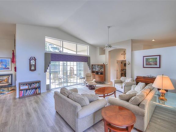 3rd image of 9091 Silver Palm Ct