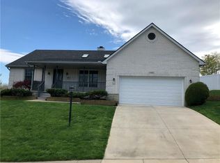 155 Jeanne Dr, Springboro, OH 45066